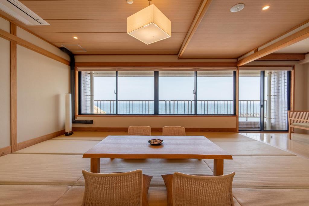 Isohara Seaside Hotel Tatami Room Ocean View
