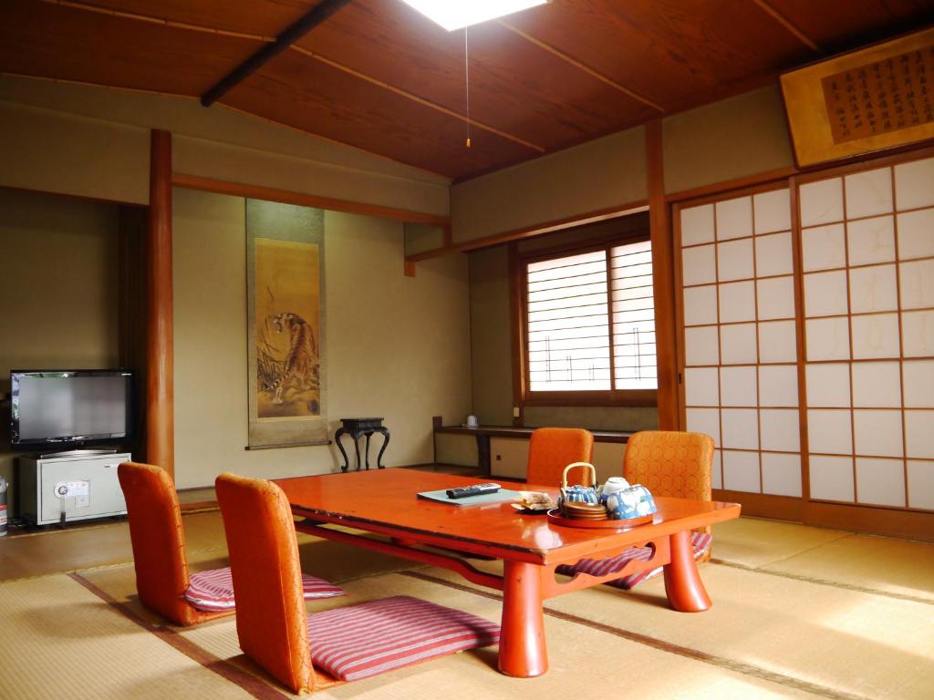 Itaniyaspa Tatami Room Tea Set