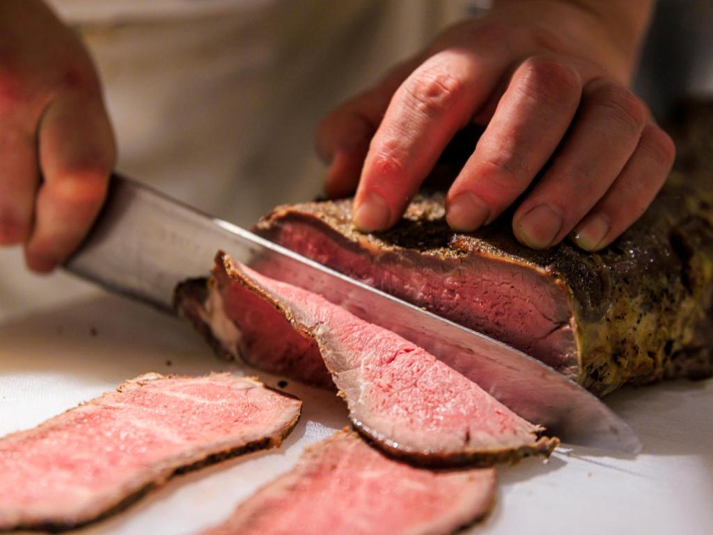 Ito Hotel Juraku Sliced Roast Beef