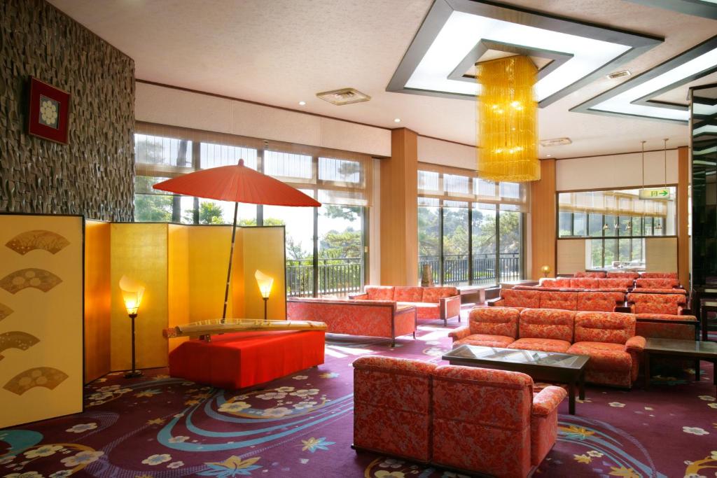 Itsuura Kanko Hotel Lounge Area