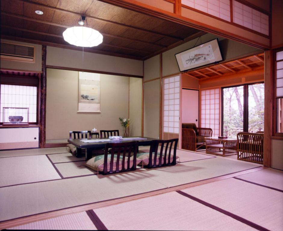 Itsuura Kanko Hotel Traditional Tatami Room