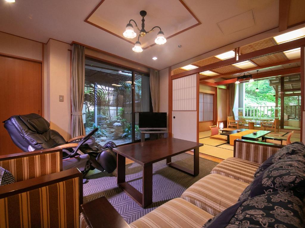 Iwakuni Kokusai Kanko Hotel Lounge Tatami Room