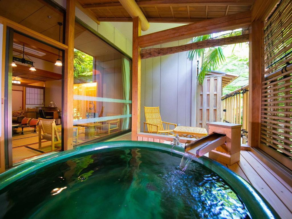 Iwakuni Kokusai Kanko Hotel Private Onsen And Tatami Room