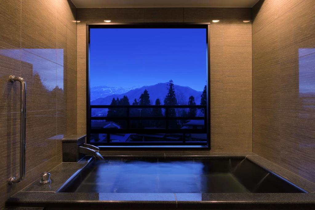 Japanese Inn Koyo Onsen View