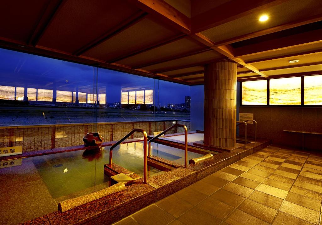 Juhachiro Onsen Bath