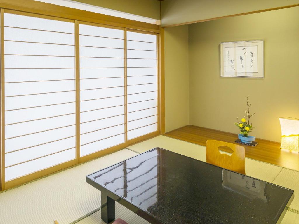 Juhachiro Tatami Room Shoji Table