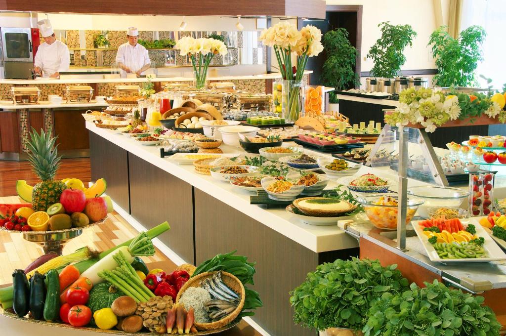 Jyoseikan Buffet Spread Chefs