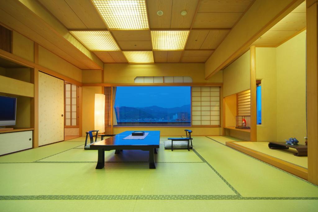 Jyoseikan Traditional Tatami Room