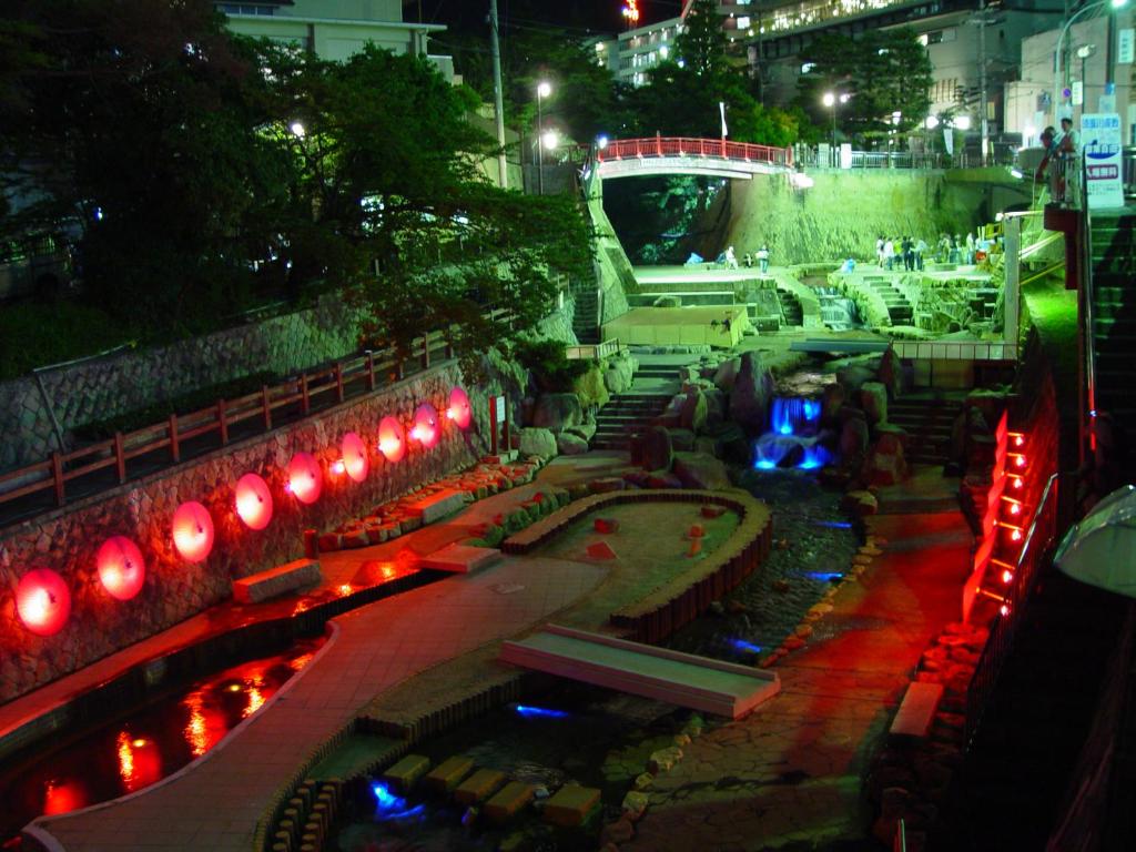 Kadonobo Ryokan Outdoor Onsen Night