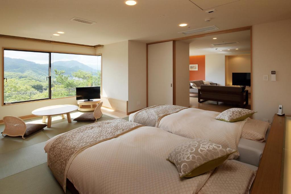 Kagaribi No Yu Ryokusuitei Tatami Room With View