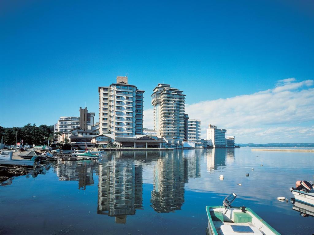 Kagaya Waterfront View