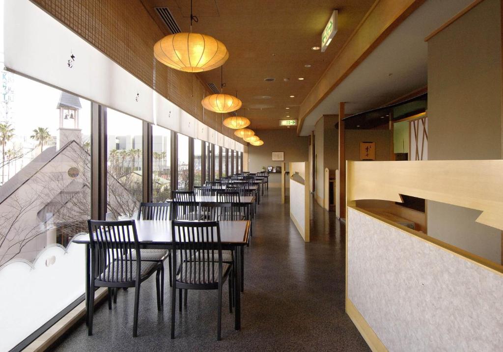 Kagoshima Sun Royal Hotel Dining Area