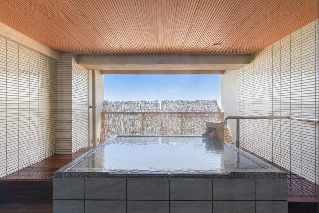Kaike Seaside Hotel Onsen