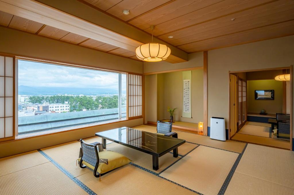 Kaike Tsuruya Tatami Room View