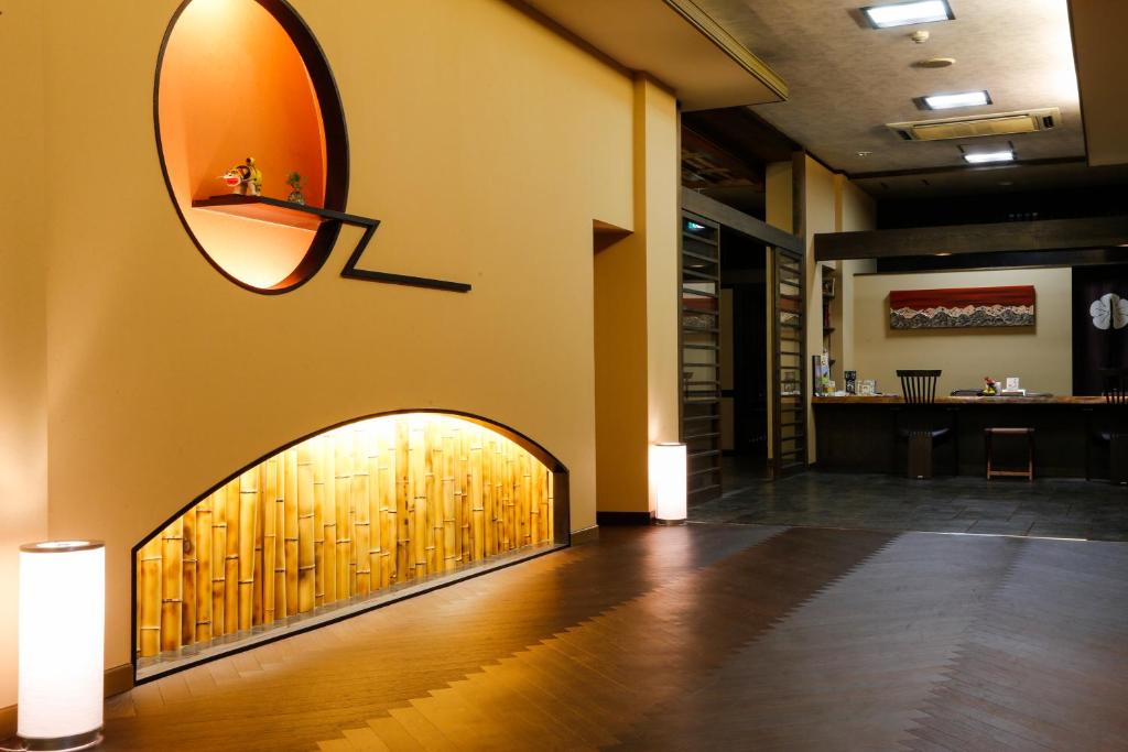 Kakimotoya Entrance Area