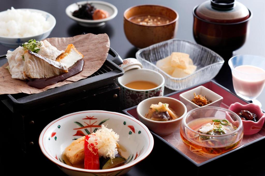 Kakimotoya Japanese Breakfast