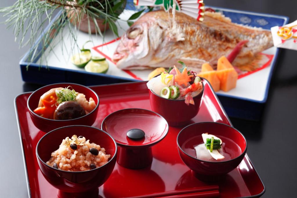 Kakimotoya Kaiseki Dishes