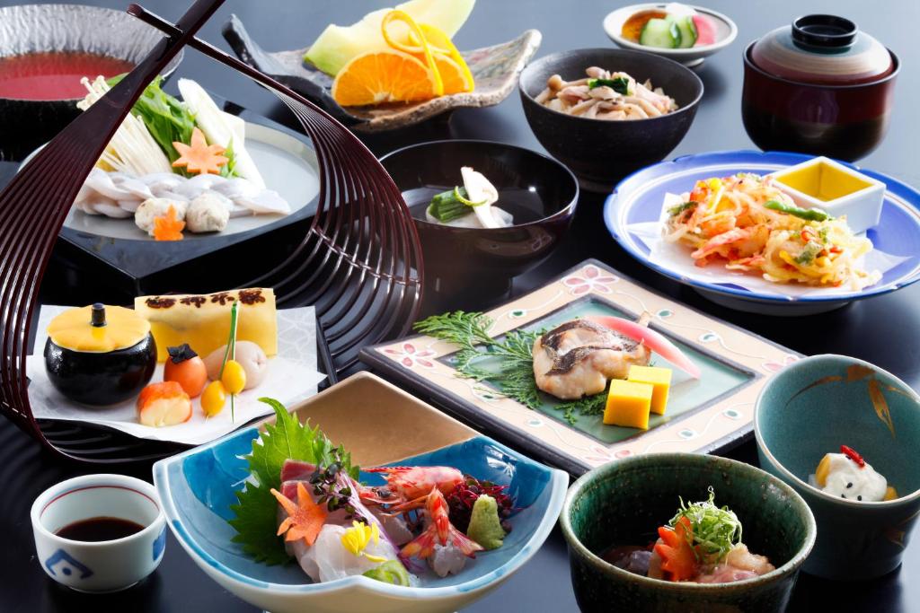 Kakimotoya Traditional Japanese Meal