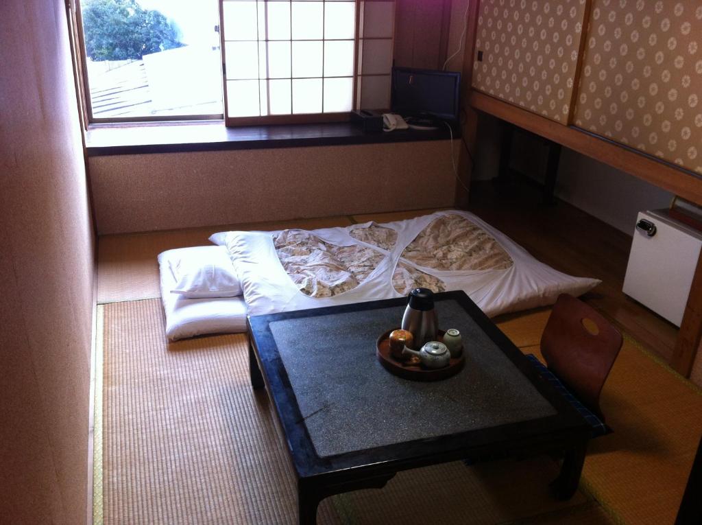 Kameseriokan Tatami Room Futon Tea Table