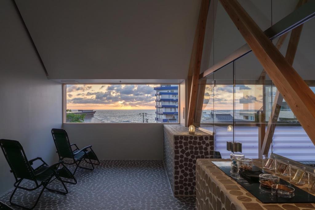 Kameya Ryokan Lounge Ocean View