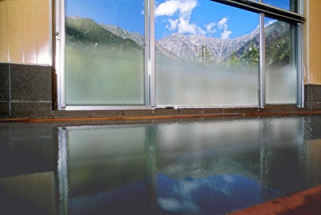 Kamikochi Nishi Itoya Mountain Lodge Onsen View