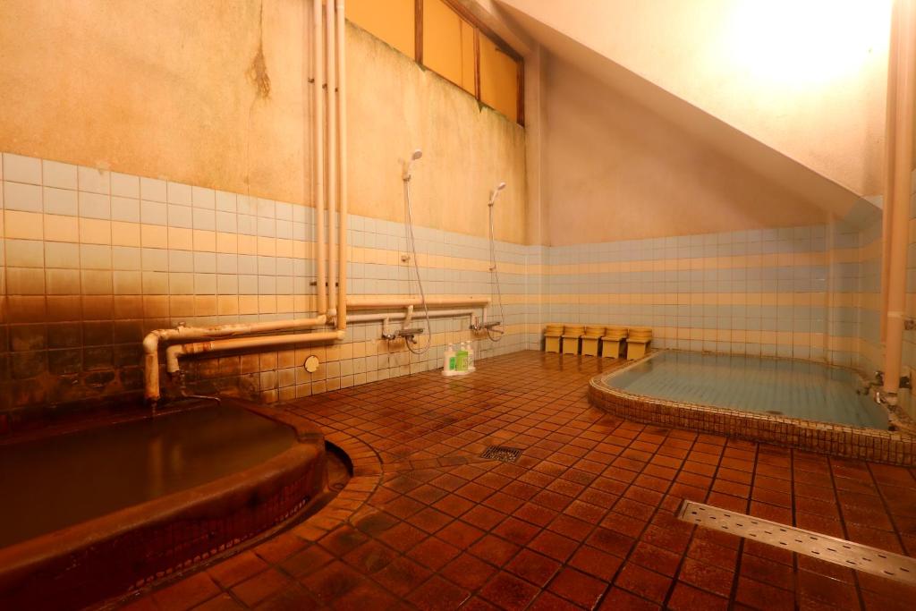 Kamiobo Onsen Bath