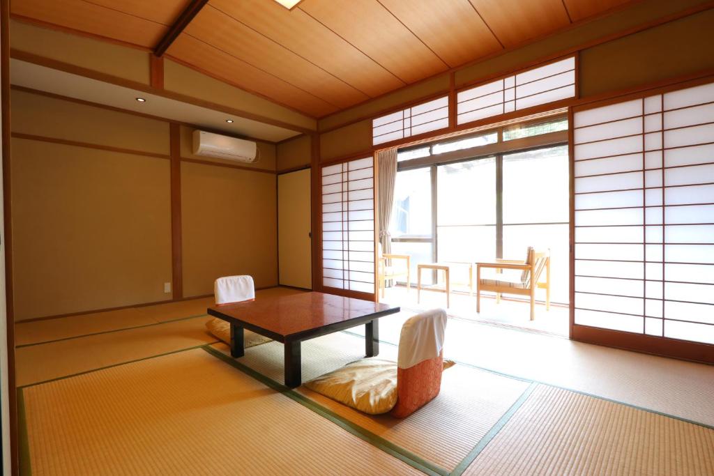 Kamiobo Tatami Room Tea Table