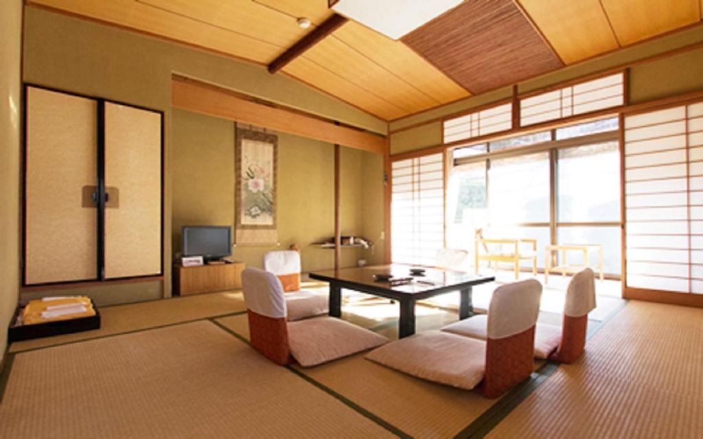 Kamiobo Traditional Tatami Room