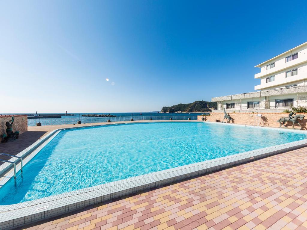 Kamogawa Hotel Mikazuki Outdoor Pool