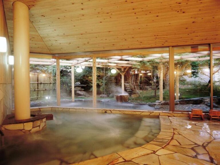 Kansuiteikozeniya Onsen Bath