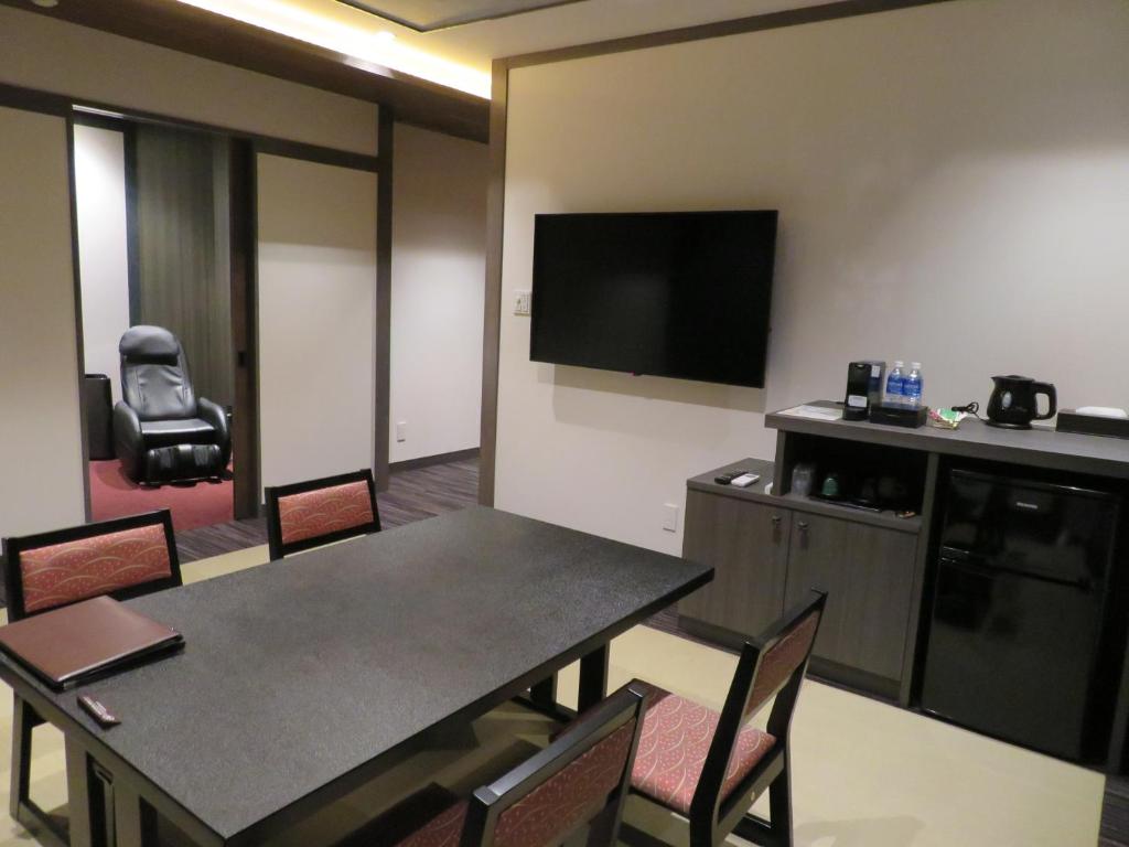 Kashoutei Hanaya Dining Lounge
