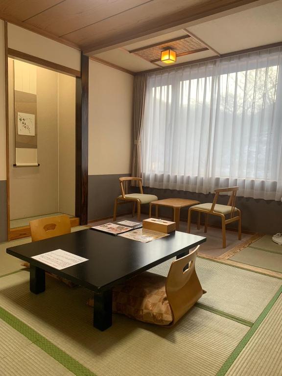 Kashoutei Hanaya Traditional Room