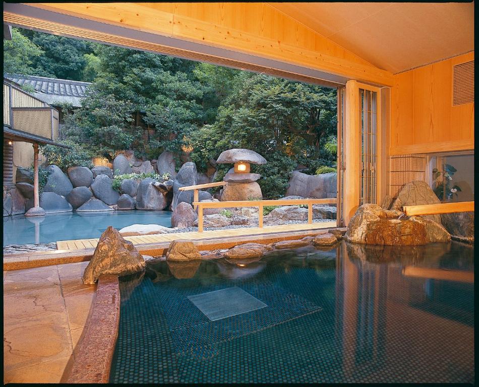 Kasuienminami Onsen View