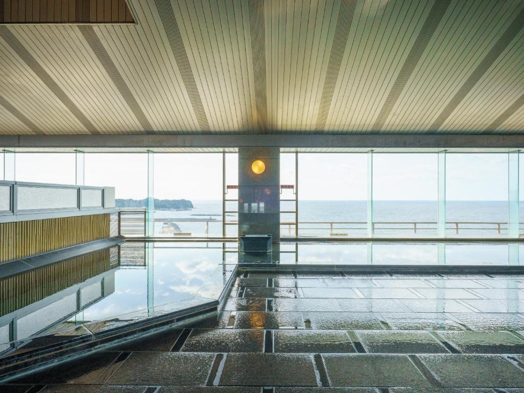 Katsuura Hotel Mikazuki Oceanview Onsen