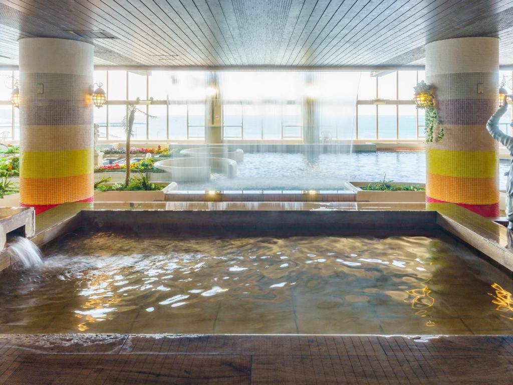 Katsuura Hotel Mikazuki Onsen