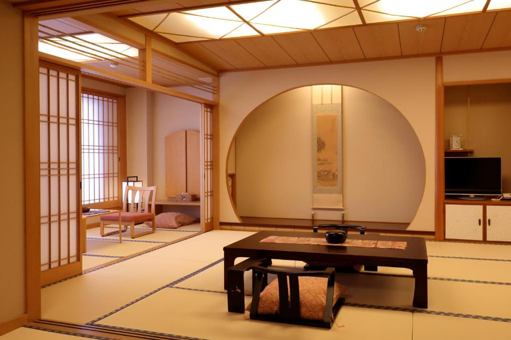 Kawaguchiya Kinosaki Traditional Tatami Room