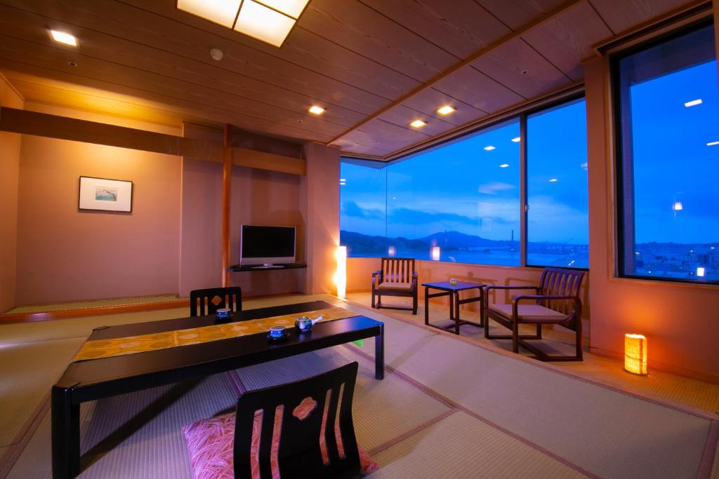 Kesennuma Plaza Hotel Tatami Room View