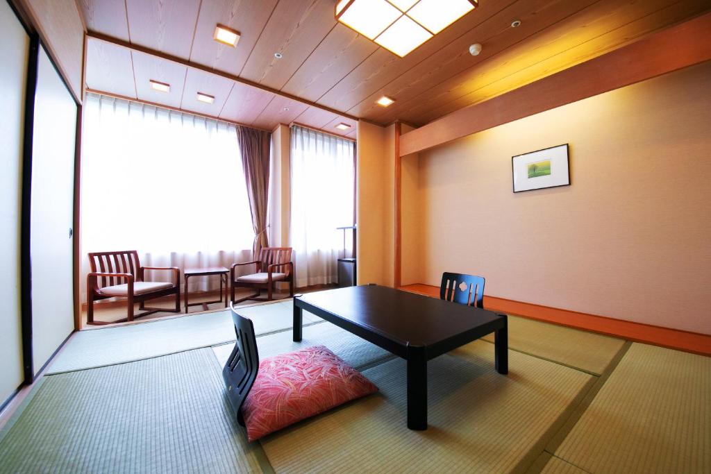 Kesennuma Plaza Hotel Tatami Room