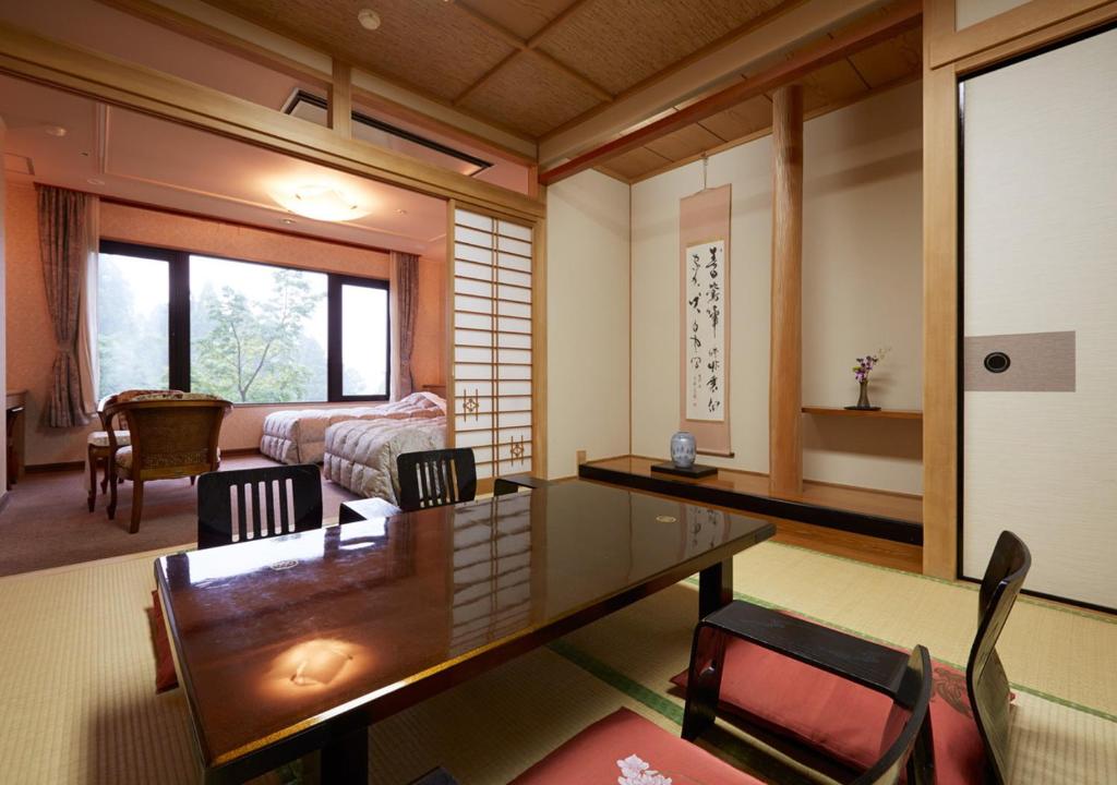 Kirishima Hotel Tatami Room Bedroom
