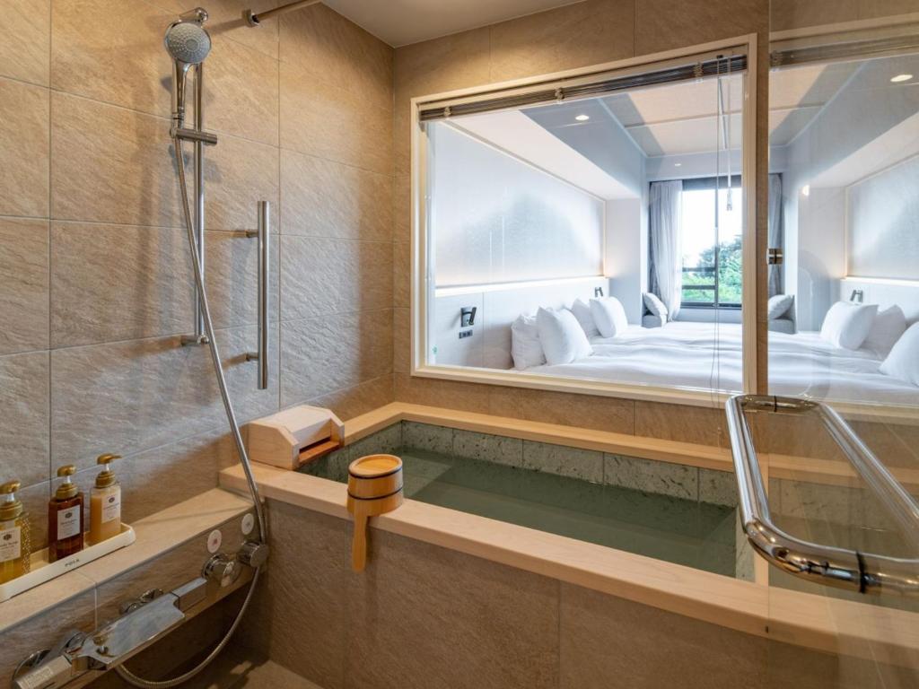 Kirishima Kanko Hotel Onsen Room View