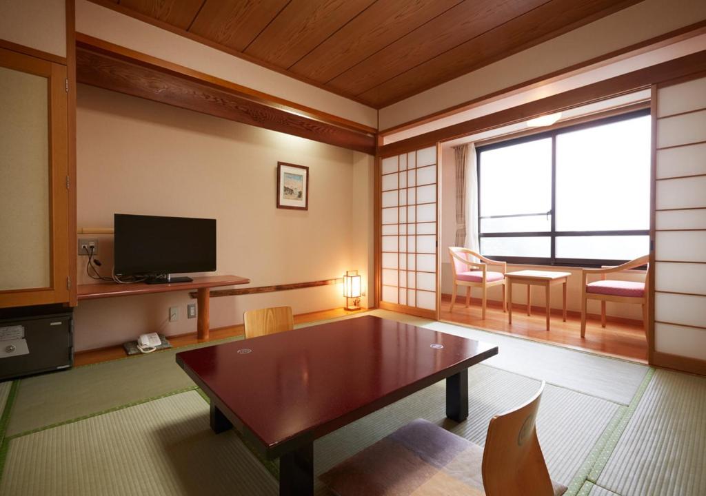 Kirishimahotel Tatami Room Tv Table