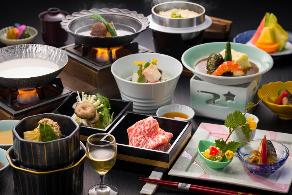 Kishigon Ryokan Kaiseki Dinner