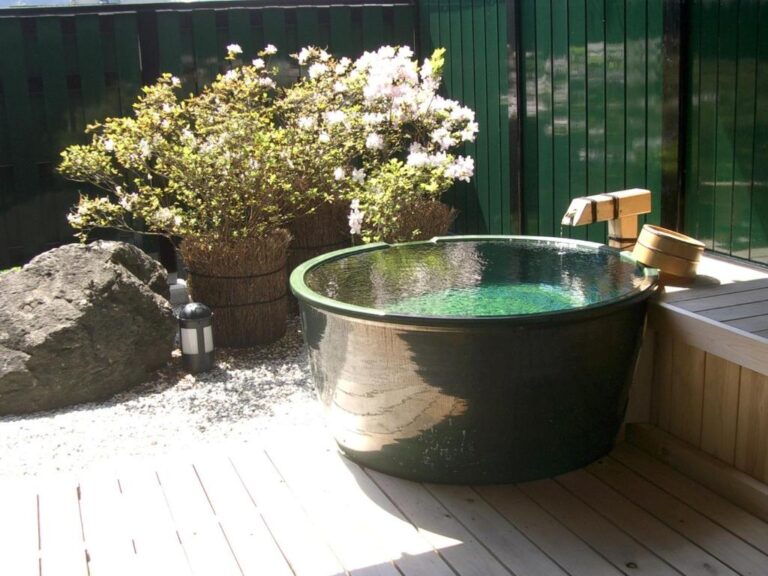 Kisoya Outdoor Onsen