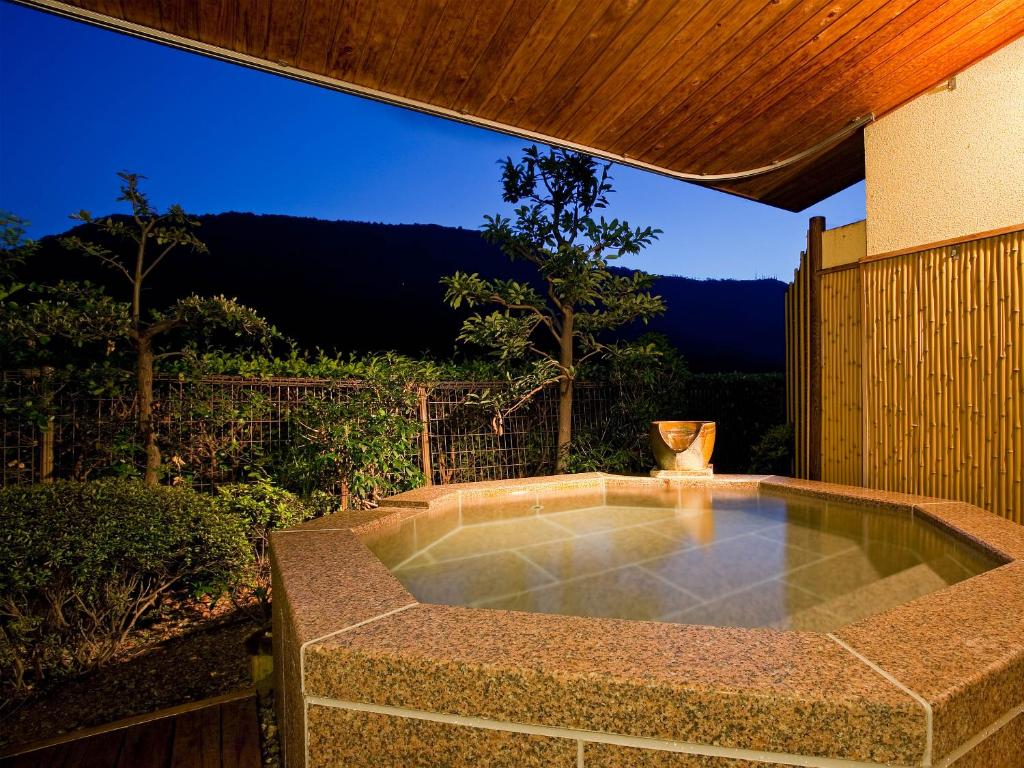 Kobaitei Outdoor Onsen