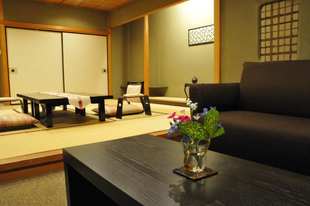 Kohan No Yado Morimoto Tatami Room Tea Table