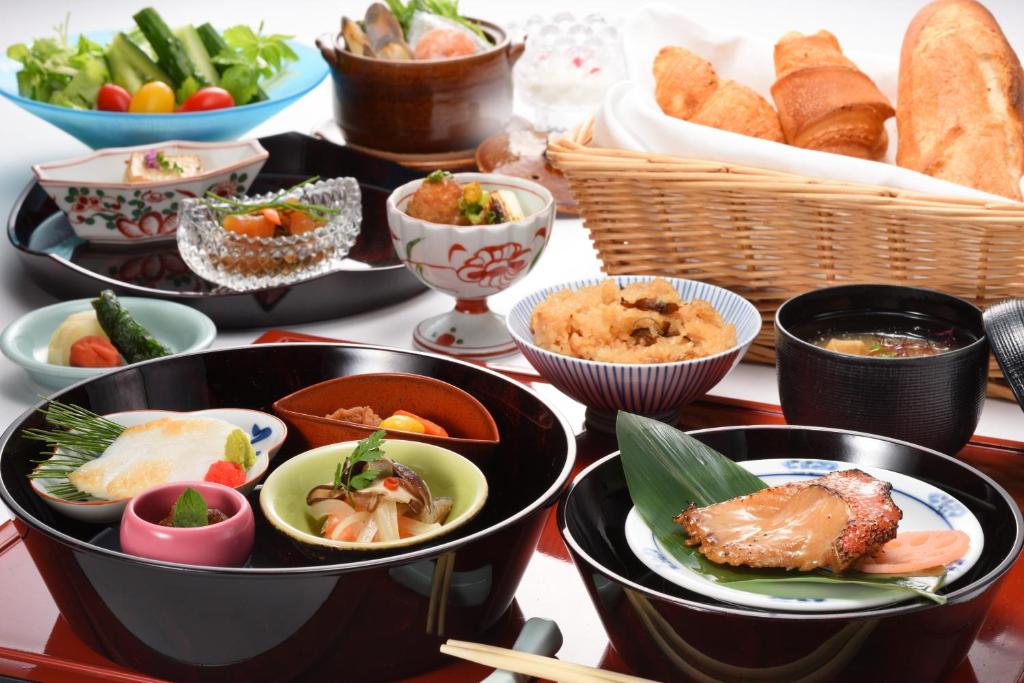 Komatsukan Kofuutei Japanese Meal