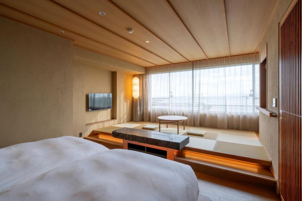 Koran No Yu Kinko Ro Tatami Room With Bed