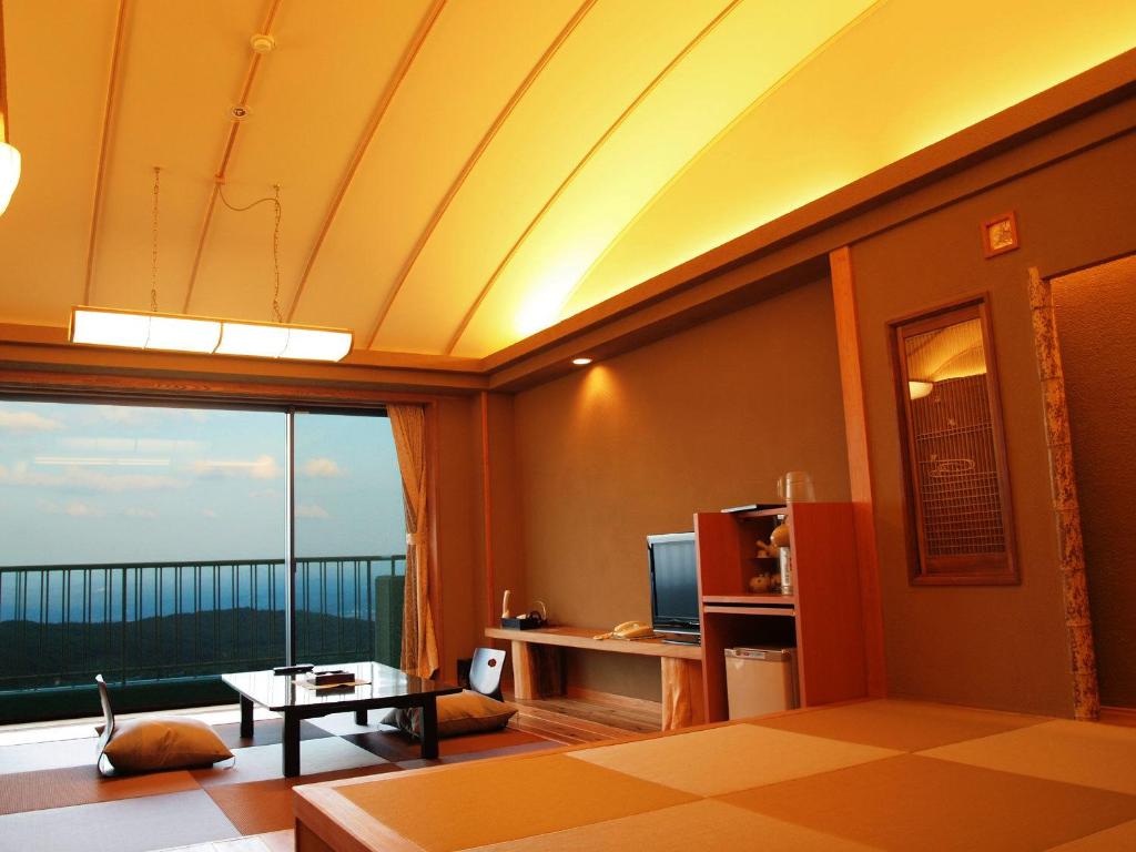 Kounkaku Tatami Room View