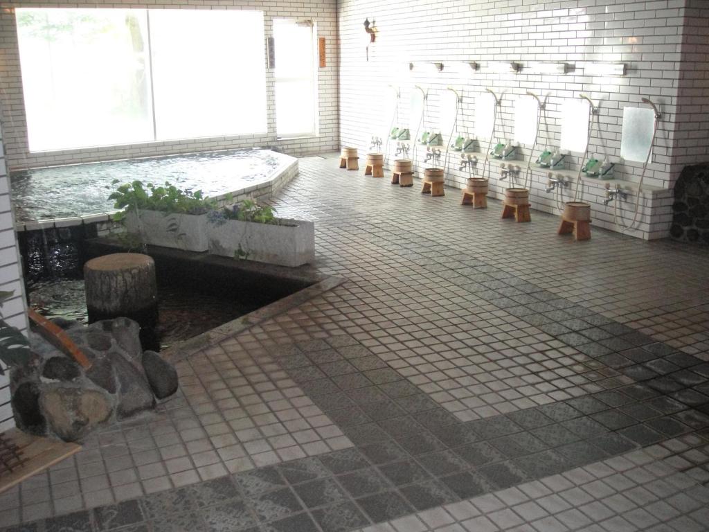 Kurhaus Ishibashi Ryokan Onsen Bathroom