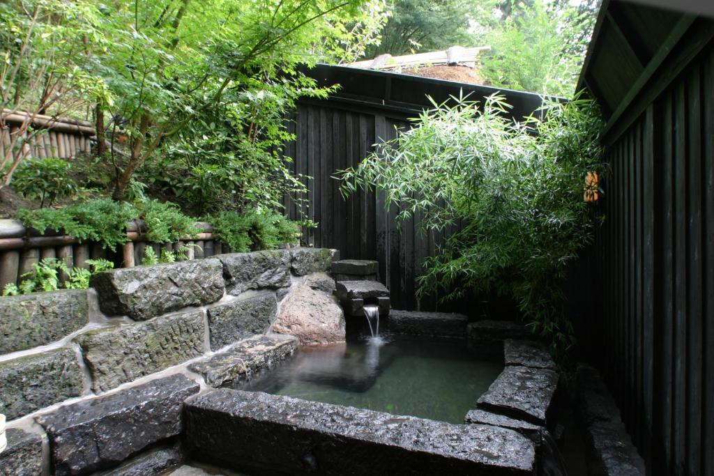Kurokawa Onsen Okunoyu Outdoor Bath
